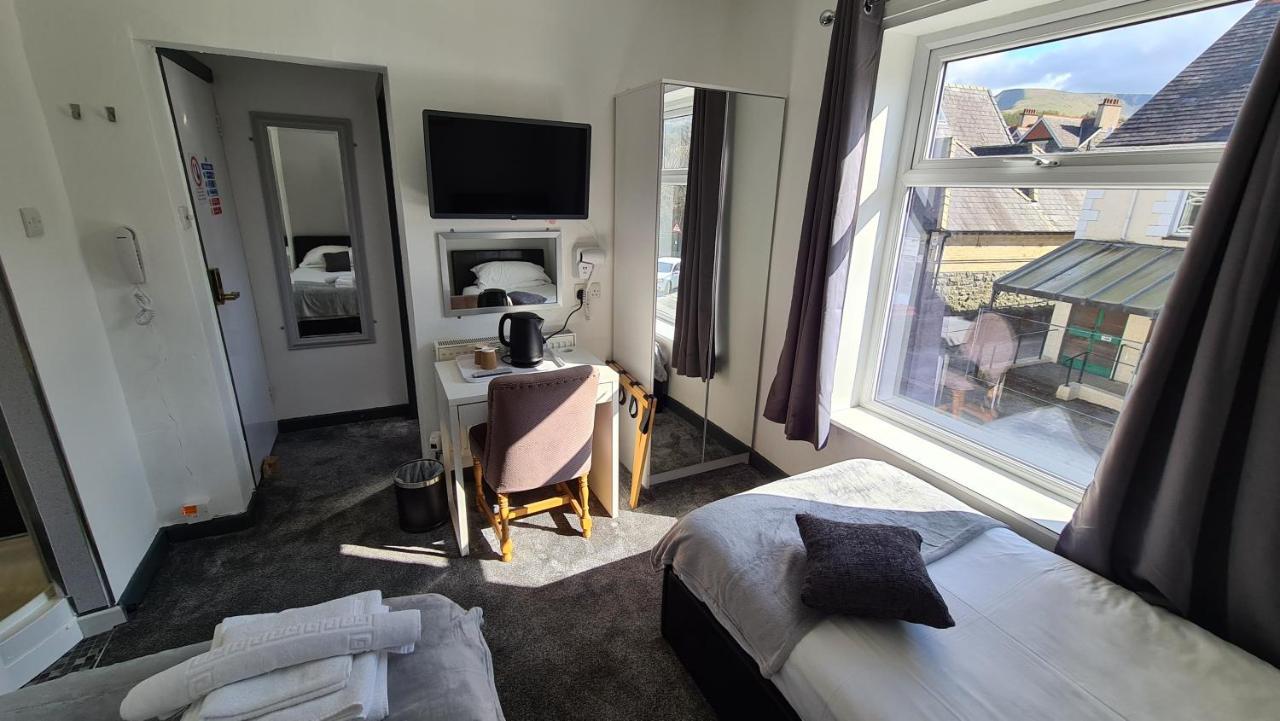 Y Gwynedd Inn Llanberis Ngoại thất bức ảnh